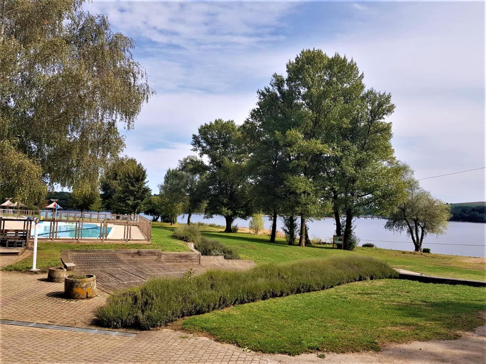 Camping Le Caussanel Hotel Canet-de-Salars ภายนอก รูปภาพ